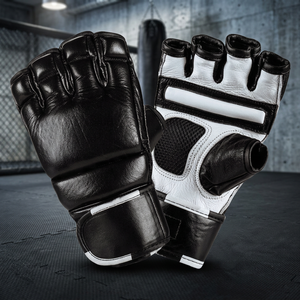 Gants de grappling MMA en cuir PU de haute qualité, professionnels, durables, personnalisables, légers, demi-doigts, pour la boxe et les arts martiaux - Product Image 3