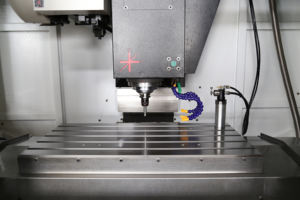 加工中心便宜的数控床铣床阿里巴巴封闭式最便宜的轧机铝VCM出售 - Product Image 4