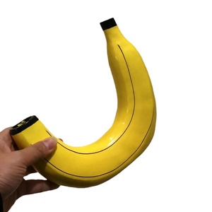 Vase en forme de banane de style minimaliste, artisanat en résine créatif pour la décoration de la maison, arrangement floral pour le salon et la salle à manger - Product Image 5