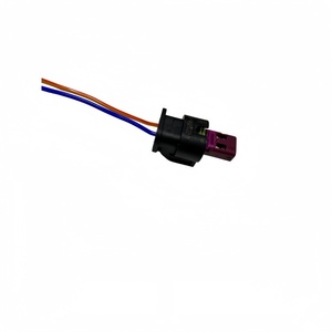 Vente directe d'usine 1299965-00-A 1671113-00-B Adapté pour <span class=keywords><strong>Tesla</strong></span> Model 3/Y Faisceau de câblage du bipeur - Product Image 4