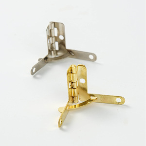 Charnière de meuble encastrée en fer plaqué or blanc, charnière à ressort V1 403 V1 404, design moderne - Product Image 1