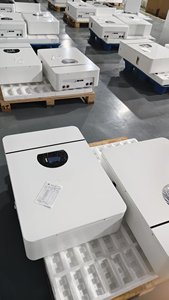 แบตเตอรี่ลิเธียมไอรอนฟอสเฟตแบบติดผนัง 51.2V 100Ah 5.12kWh สำหรับระบบโซลาร์เซลล์ออฟกริด 51.2V100Ah - Product Image 6