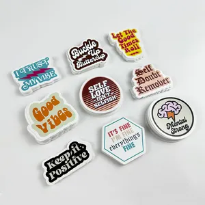 Stiker vinil PVC tahan UV kualitas tinggi stiker potong khusus Label Logo perekat tahan lama tahan air stiker untuk penggunaan luar ruangan