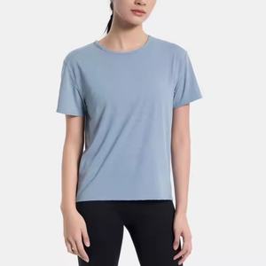 เสื้อครอปท็อปผู้หญิง คอกลม แขนสั้น ทรงหลวม สไตล์สตรีทแวร์ สำหรับวิ่ง ระบายอากาศได้ดี ผลิตจากไนลอนผสมสแปนเด็กซ์ ด้านหลังเว้า - Product Image 5