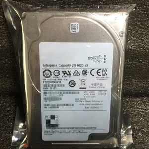 قرص صلب للمؤسسات ST2000NX0433 بسعة 2 تيرابايت وسرعة دوران 7200 دورة في الدقيقة وذاكرة تخزين مؤقت 128 ميجابايت وواجهة SAS 12 جيجابت/ثانية مقاس 2.5 بوصة - Product Image 3