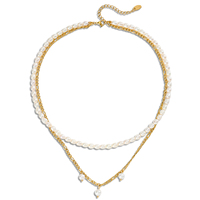 Collier en perles de riz dorées à deux niveaux, avec petites perles ovales blanches en haut et chaîne Figaro en bas, orné de trois breloques, pour femme, usage quotidien