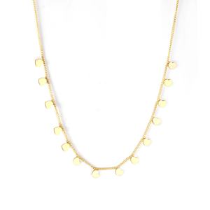 Collar Gargantilla Minimalista de Estrellas en Oro y Acero Inoxidable Hipoalergénico - Product Image 6