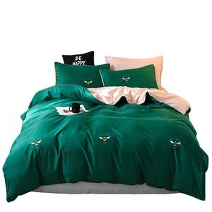 Ensemble de literie en microfibre 100% polyester utilisable quatre <span class=keywords><strong>saisons</strong></span>, linge de lit avec impression abeille de dessin animé mignon - Product Image 1