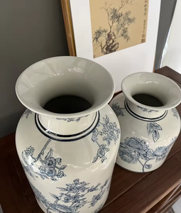 Vaso in ceramica blu e bianco tradizionale in stile cinese con grazioso motivo a <span class=keywords><strong>flora</strong></span> come abito decorativo in ufficio e casa - Product Image 4