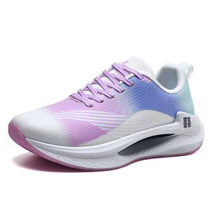 Zapatillas para correr para hombre y mujer, con suelas suaves y transpirables, ligeras y que absorben los impactos, ideales para correr de manera casual. - Product Image 4