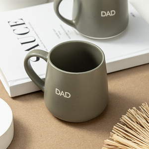 Vente en gros 400ml tasse en céramique minimaliste père papa <span class=keywords><strong>cadeau</strong></span> café tasse à thé jour personnalisé tendance tasses en céramique tasse à café tasse - Product Image 3