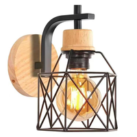 Lampes murales rétro industrielles en fer forgé et bois à tête unique pour éclairage et décoration de bar - Vente en gros
