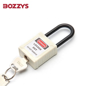 Candado de Seguridad Industrial Aislado e Impermeable BOZZYS BD-G16 de 38 mm con Llave Maestra, Certificado CE, Grillete de Nylon para Bloqueo y Etiquetado - Product Image 5