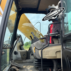 Excavadora Usada Caterpillar 315D, Marca Japonesa Original, 15 Toneladas, Orugas de Goma, Tamaño Mediano, Modelo 2022, Bomba con Cucharón de 0.75m - Product Image 4