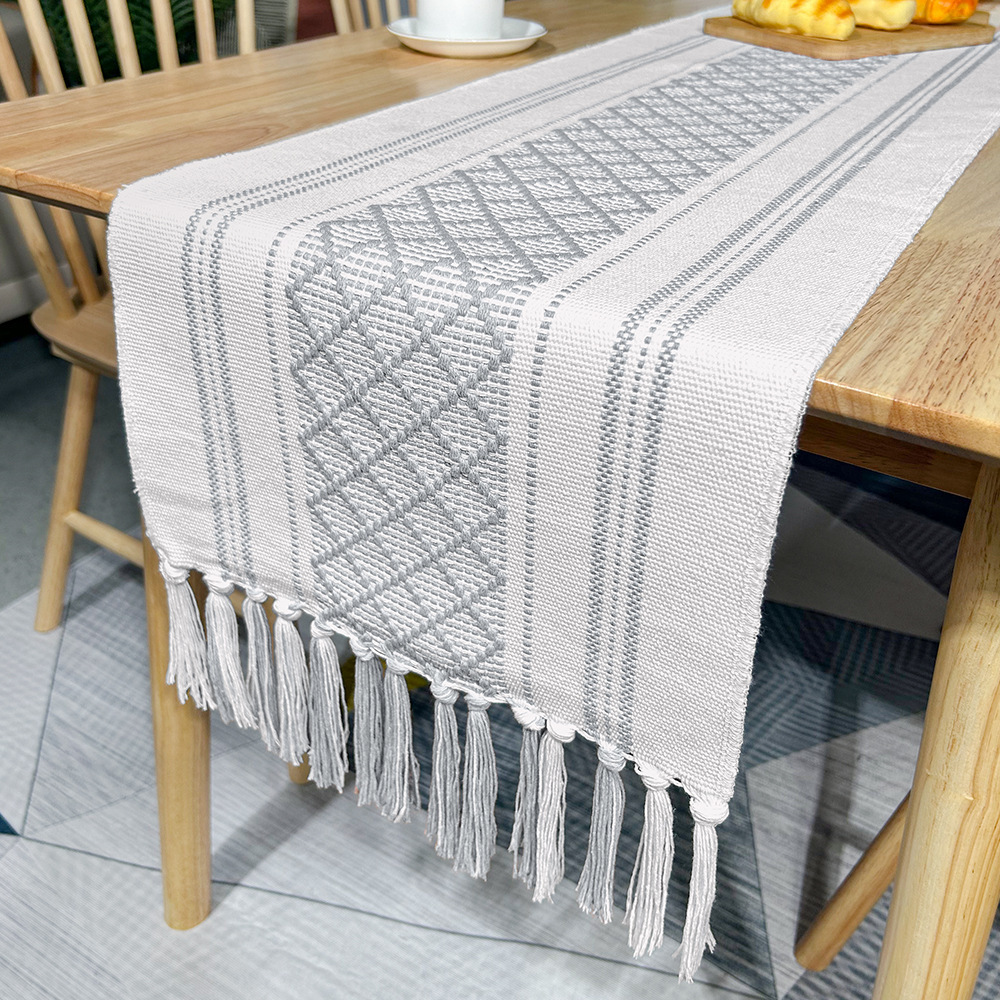 Runner da tavolo bianco grigio con nappine multi-diamante