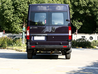 Mini fourgonnette diesel Offre Spéciale pour passagers 15 places Van à toit haut Bus 2.3T en vente