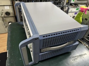 เครื่องวิเคราะห์เครือข่าย RS ZNB8 8.5GHZ อุปกรณ์สื่อสาร - Product Image 3