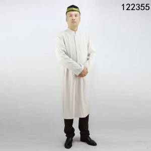 Abaya étnica holgada de cuello redondo, para uso diario masculino, de manga larga, ligera y transpirable, ideal para la oración. - Product Image 1