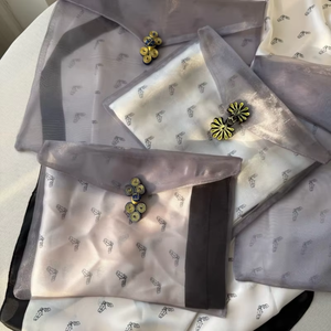 Bolsas y Sobres de Organza para Regalos y Ropa con Cintas, Resistentes a Impactos, Impresión Serigráfica - Product Image 1
