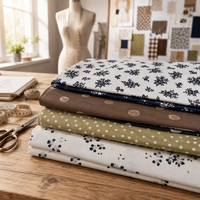 Tissu sergé imprimé numérique 100% coton 135GSM à motifs floraux, pois et rayures, personnalisé pour chemises et vêtements