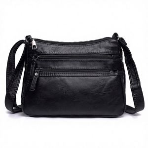 Conjunto de Bolso Grande de Paja Hecho a Mano y Sombrero para Mujer, Accesorio de Playa Moderno para Vacaciones en la Costa - Product Image 2