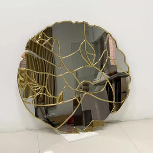 Luxe onregelmatige glazen spiegel voor thuisdecoratie, creatieve wanddecoratie voor restaurant, woonkamer en lobby - Product Image 5