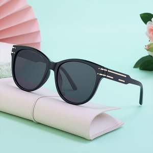 Gafas de sol polarizadas Cat Eye Dl-D7526 para mujer, montura de metal TR, lentes TAC, protección UV400, gafas de sol modernas. - Product Image 4