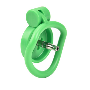 อุปกรณ์ล็อคองคชาตชายแบบปลดล็อคด้วยการกดครั้งเดียว 5 ห่วง พลาสติกสีเขียวแบบแบน สำหรับผู้ชาย - Product Image 3