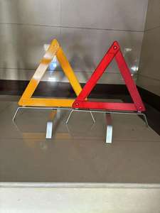 Triángulo de Seguridad de Tráfico Coche Triángulo reflectante Señal de advertencia plegable Triángulo de advertencia - Product Image 5