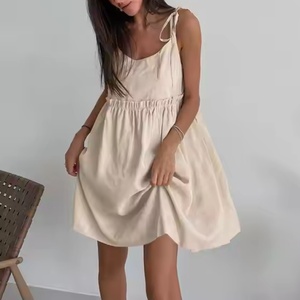 Vestido de Playa de Verano de Diseño Nuevo a Precio Bajo, Vestido Mini de Lino Sexy con Tirantes Finos y Cintura Ajustada para Mujer - Product Image 5