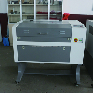 HAORUN-Machine de gravure laser à rouleau rotatif Co2 4060 pour matières plastiques - Product Image 5