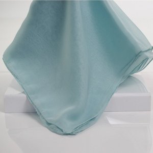 Tissu de foulard de qualité supérieure en coton imprimé de Malaisie, Toub soudanais brodé, tissu voile autrichien, tissus unis en coton pour hommes - Product Image 2
