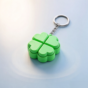 Wholesale Creative 3D Printed Four-Leaf Toy Click Stress Relief Keychain Mini Lucky Desktop Decor <b>Ornament</b> for <b>Family</b> Children - Product Image 2