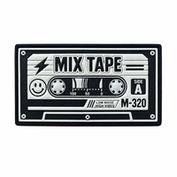 Patch en caoutchouc 3D personnalisé en forme de cassette, emblème pour merchandising musical, accessoires vestimentaires et marques de mode AWELLS