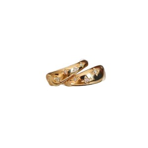 Boucles d'oreilles clous étoile Hoshino en or 18 carats, sertissage à griffes, pour usage quotidien - Product Image 5