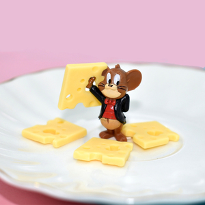 Venta al por mayor Mini resina simulación queso plano comida en miniatura para DIY miniatura cocina ornamento Decoración - Product Image 2