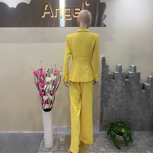 Осенний повседневный женский костюм с V-образным вырезом, желтый, однотонный, персонализированный, для повседневной носки, из камвольной ткани, комплект из 2 предметов, длинный, полиэстер/хлопок - Product Image 5