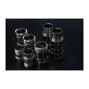 Usinage CNC à cinq axes de petites pièces pour la robotique chirurgicale, géométrie complexe, certifié ISO 13485 - Product Image 1