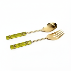 Manche en acrylique et acier inoxydable avec ensemble de couverts à salade plaqué or Ustensiles de cuisine - Product Image 1