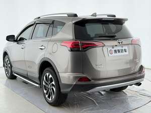 Auto Usata <span class=keywords><strong>Toyota</strong></span> <span class=keywords><strong>RAV4</strong></span> 2016 2017 2018 Modello 2.5L Automatico 4WD Edizione Elite SUV 5 Posti Senza Incidenti Alta Qualità Efficiente nei Consumi - Product Image 4