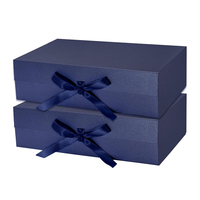 Boîte cadeau de luxe pliable à fermeture magnétique bleu marine pour demande en mariage de demoiselle d'honneur avec ruban en satin