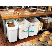 Conteneur de stockage alimentaire de grande capacité pour cuisine commerciale, en plastique blanc, pour farine, sucre et ingrédients, avec roulettes pivotantes