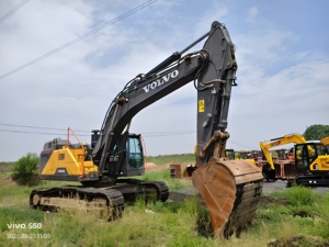 รถขุดตีนตะขาบ Volvo EC380DL มือสอง เครื่องขุดไฮดรอลิกสำหรับงานก่อสร้าง - Product Image 1