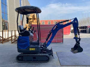 Excavatrice sur chenilles de 1,8 tonne pour travaux agricoles, municipaux et d'aménagement paysager, haute puissance de creusement, efficace sur sols durs, argileux et gravillons, stable, garantie moteur 1 an - Product Image 3