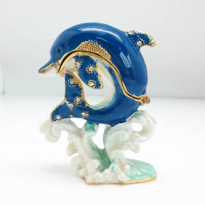 Caja <span class=keywords><strong>de</strong></span> baratija esmaltada <span class=keywords><strong>de</strong></span> metal personalizada, soporte <span class=keywords><strong>de</strong></span> joyería <span class=keywords><strong>de</strong></span> delfín navideño para decoración del hogar, adornos, regalos <span class=keywords><strong>de</strong></span> navidad - Product Image 4