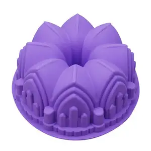 खाद्य ग्रेड BPA मुक्त पर्यावरण के अनुकूल भंवर आकार 3D पाक केक Demould सिलिकॉन बेकिंग पैन केक क्राउन आकार सिलिकॉन केक मोल्ड