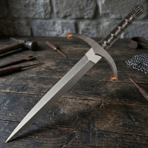 Épée Arthurienne d'Halloween en Mousse PU, Magnifique Accessoire Unisexe Thème Chevalier Royal Médiéval, Marque Personnalisée, à partir de 14 ans - Product Image 6