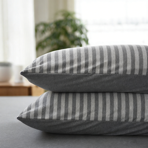 Ensemble de literie en jersey de coton 100% premium rayé, comprenant 1 housse de couette, 1 drap-housse et 2 taies d'oreiller - Product Image 4