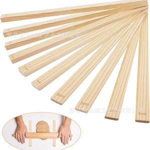 Ensemble de rouleaux à pâte en bois avec outil de mesure d'épaisseur, outils pédagogiques pour la poterie, outils de potier, outils pour l'argile, plaque d'argile. - Product Image 3