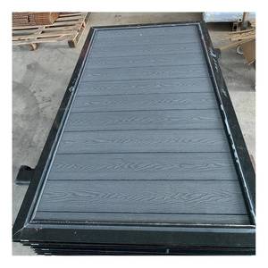 แผงรั้วประตู WPC แบบร่วมอัดรีดสำหรับติดตั้งภายนอก ง่ายต่อการติดตั้ง เหมาะสำหรับสวนและลานบ้าน พร้อมเสาอะลูมิเนียม รั้วประตูไม้พลาสติก - Product Image 5